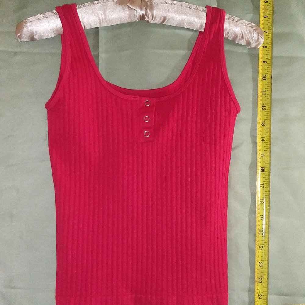 Red Ribbed-Knit Tank Top by Bella Seamless, Juniors size S